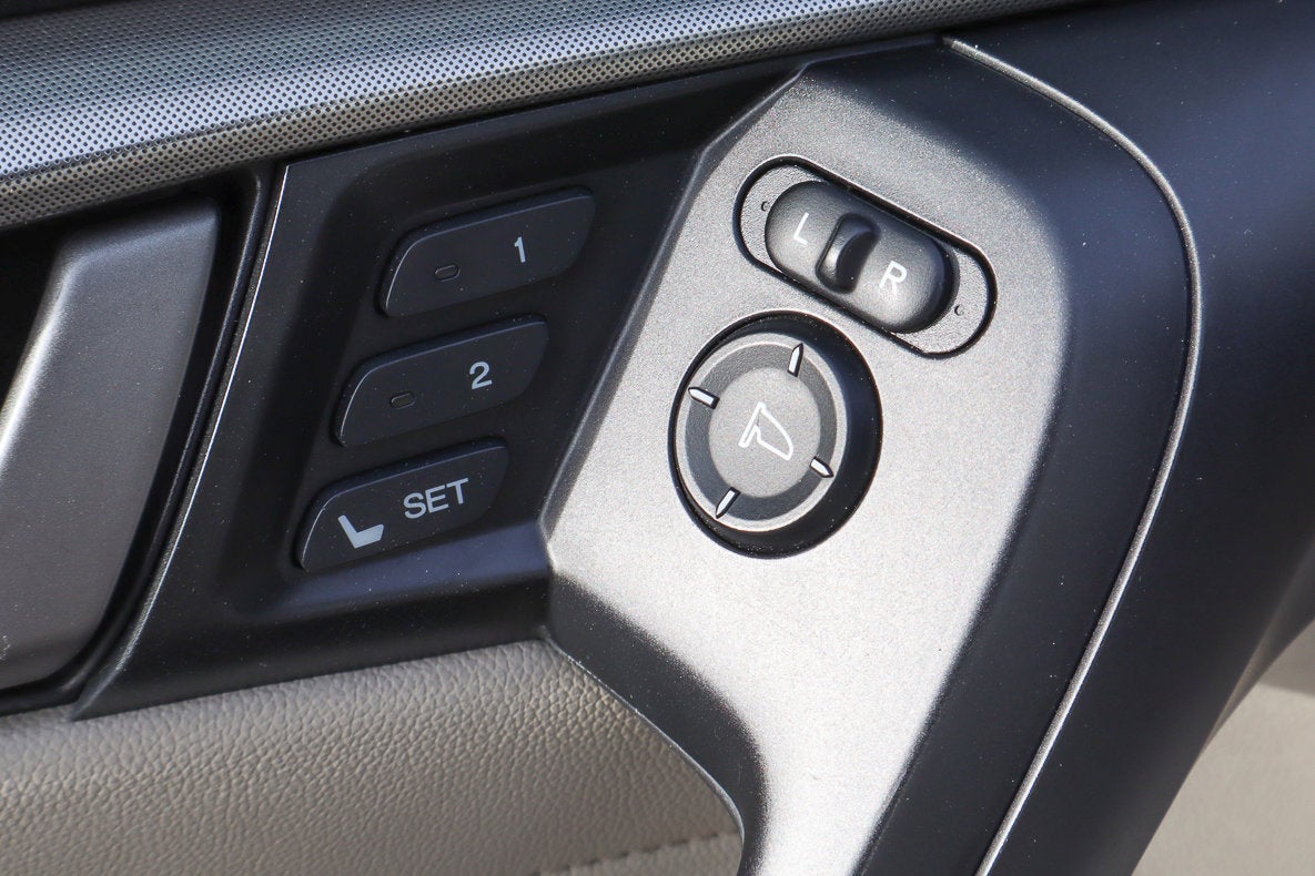 2009 Acura TL 4dr Sdn 2WD