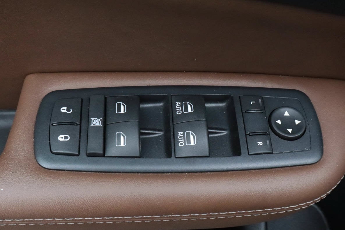 2016 Chrysler 200 4dr Sdn C Platinum FWD