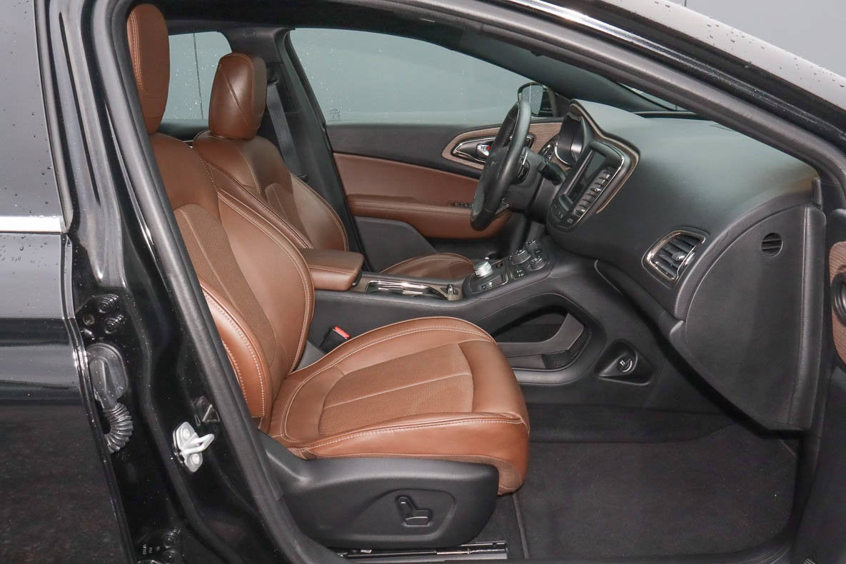 2016 Chrysler 200 4dr Sdn C Platinum FWD