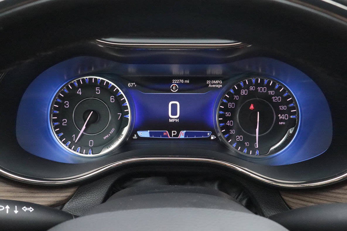 2016 Chrysler 200 4dr Sdn C Platinum FWD