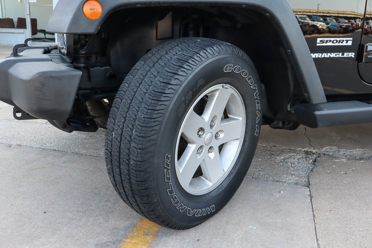 2016 Jeep Wrangler 4WD 2dr Sport