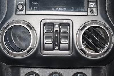 2016 Jeep Wrangler Unlimited 4WD 4dr Sport