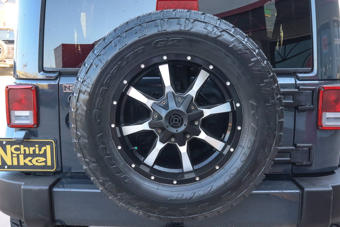2016 Jeep Wrangler Unlimited 4WD 4dr Sahara