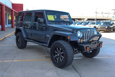 2016 Jeep Wrangler Unlimited 4WD 4dr Sahara