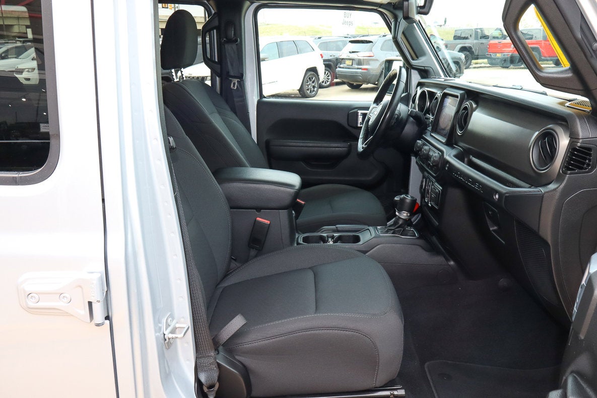 2022 Jeep Wrangler Unlimited Willys