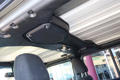 2022 Jeep Wrangler Unlimited Willys