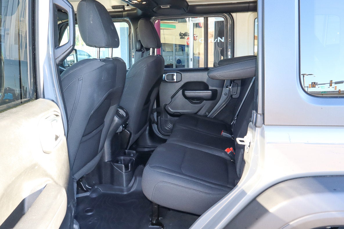 2022 Jeep Wrangler Unlimited Willys