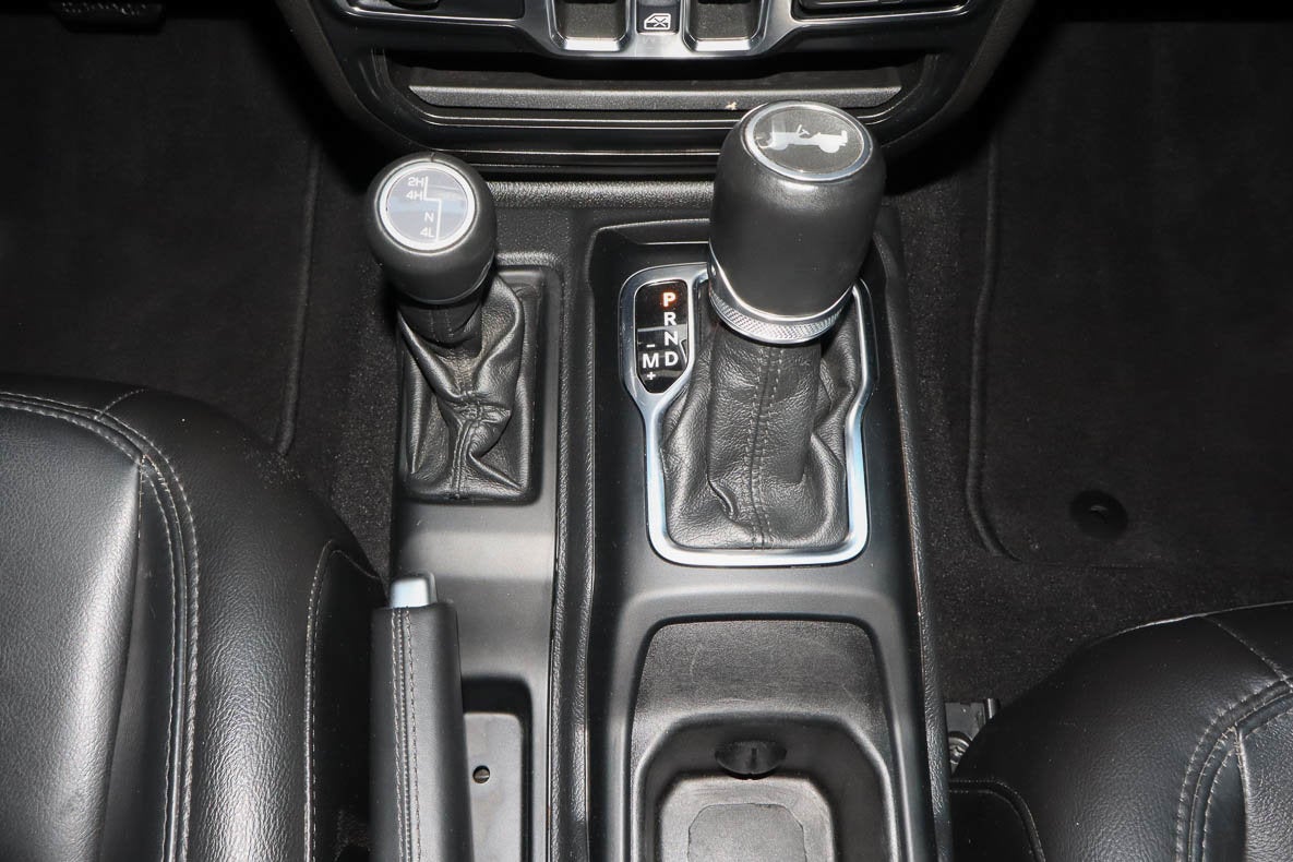 2022 Jeep Wrangler Unlimited Sahara Altitude 4x4