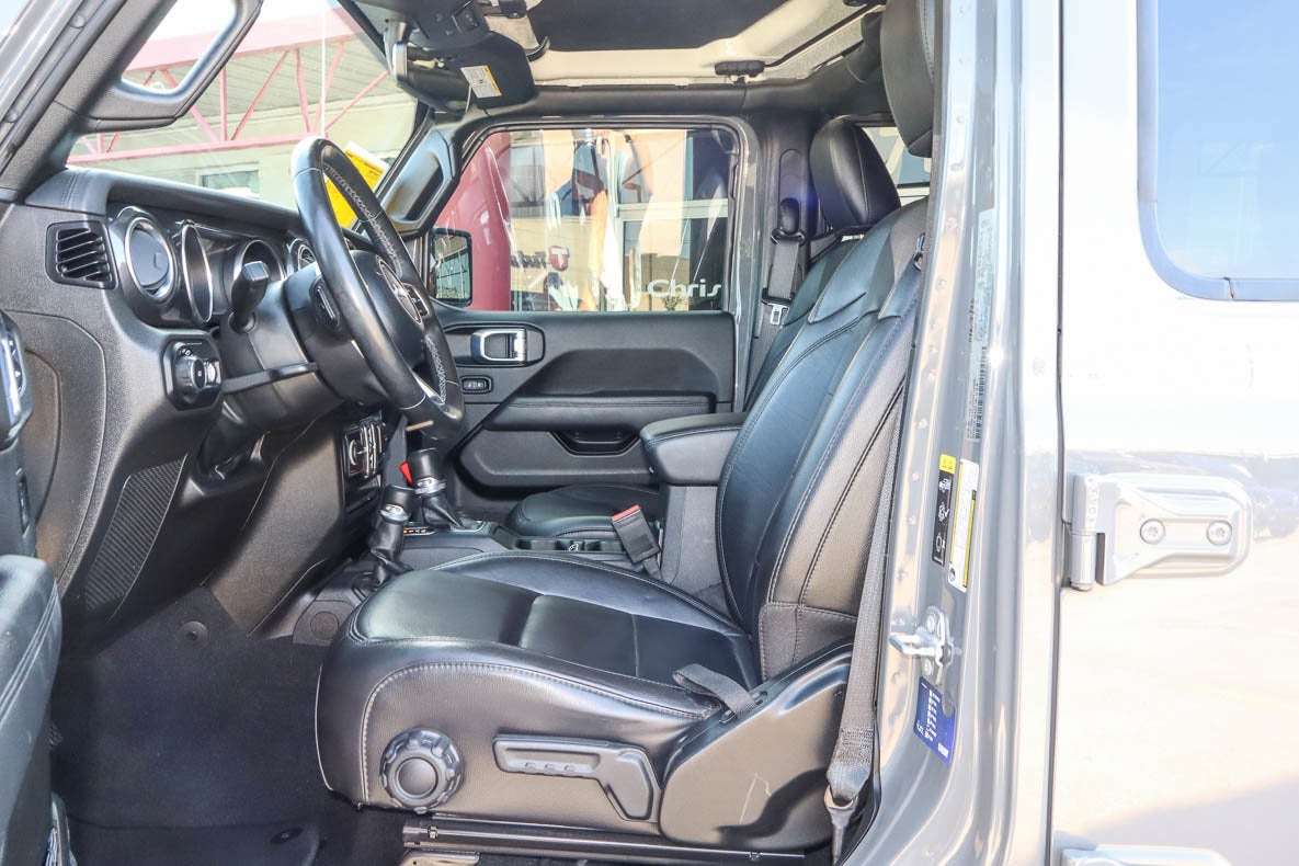 2022 Jeep Wrangler Unlimited Sahara Altitude 4x4