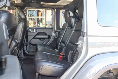 2022 Jeep Wrangler Unlimited Sahara Altitude 4x4