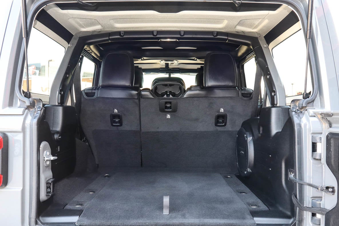 2022 Jeep Wrangler Unlimited Sahara Altitude 4x4