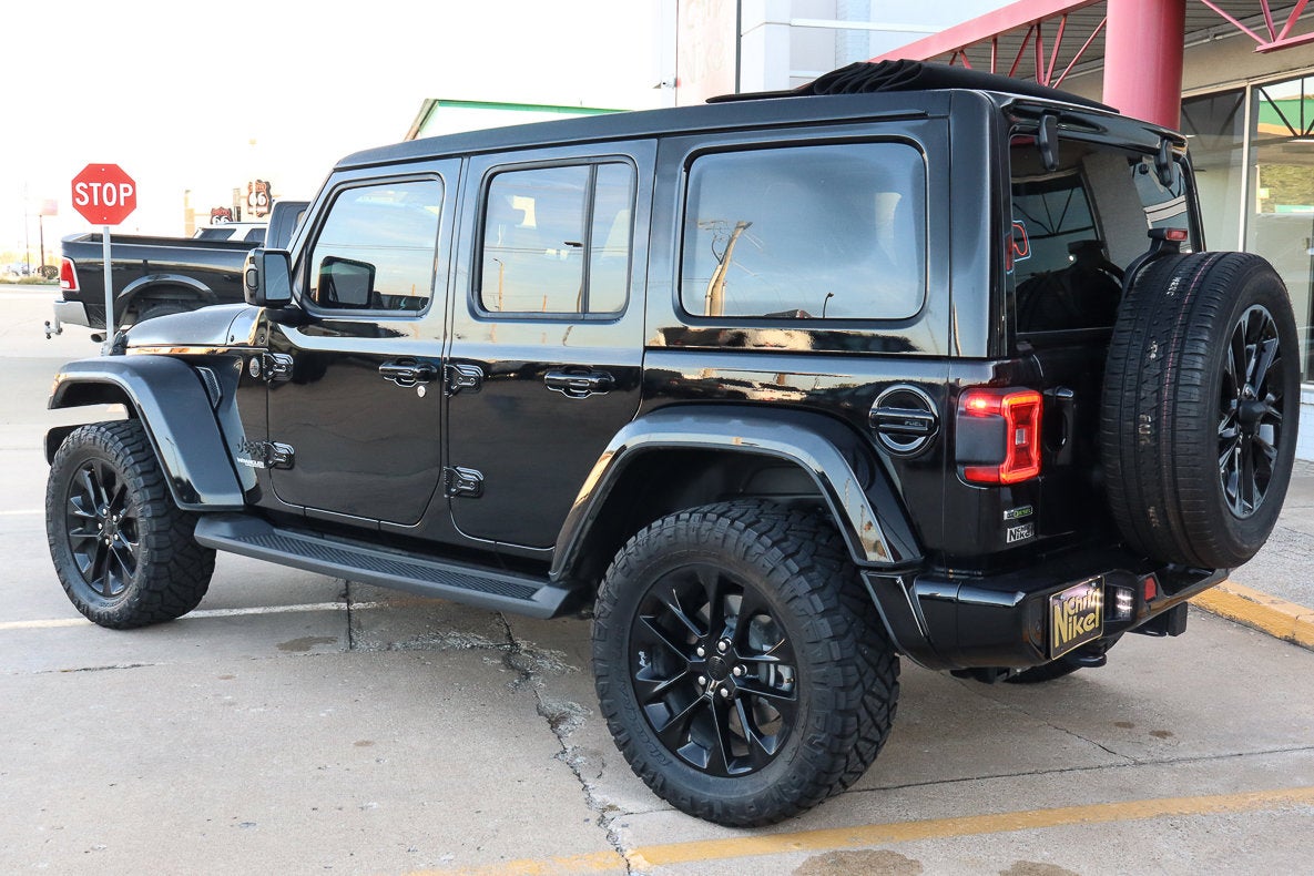 2021 Jeep Wrangler Unlimited Sahara High Altitude