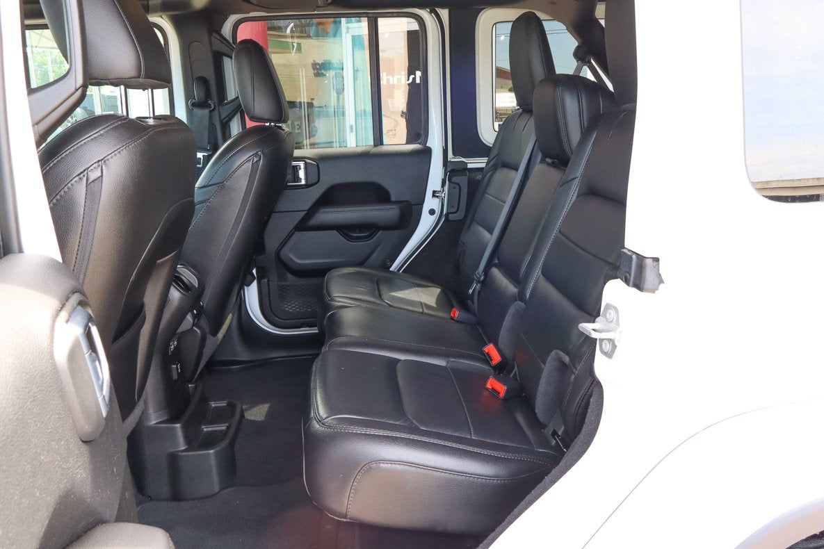 2021 Jeep Wrangler Unlimited Sahara Altitude