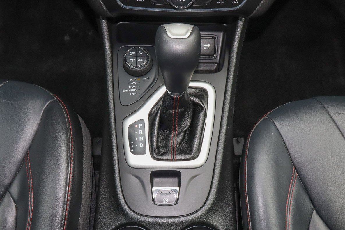 2015 Jeep Cherokee 4WD 4dr Trailhawk