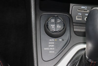 2015 Jeep Cherokee 4WD 4dr Trailhawk