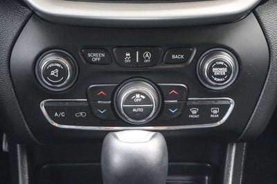 2015 Jeep Cherokee 4WD 4dr Trailhawk