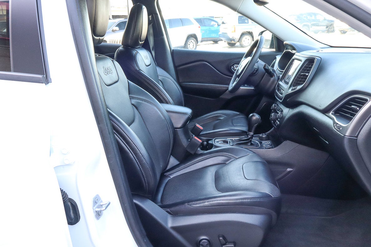 2022 Jeep Cherokee Latitude Lux