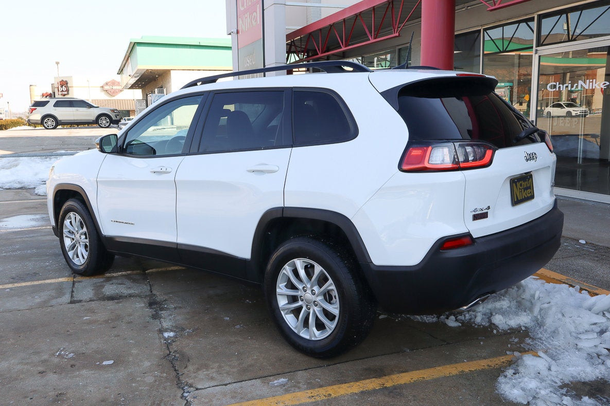 2022 Jeep Cherokee Latitude Lux