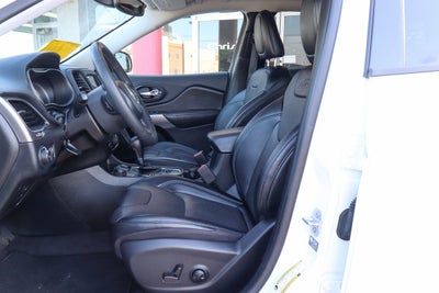 2022 Jeep Cherokee Latitude Lux