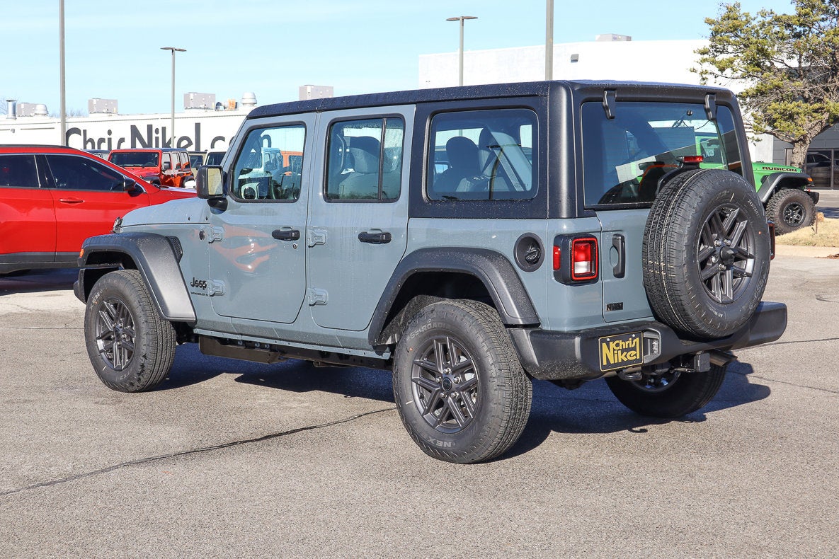 2026 Jeep Wrangler Sport