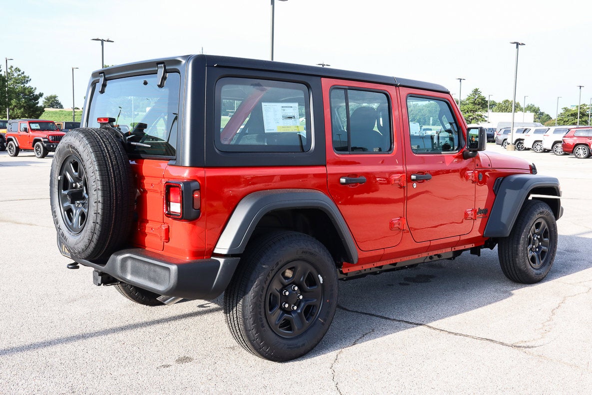 2025 Jeep Wrangler Sport
