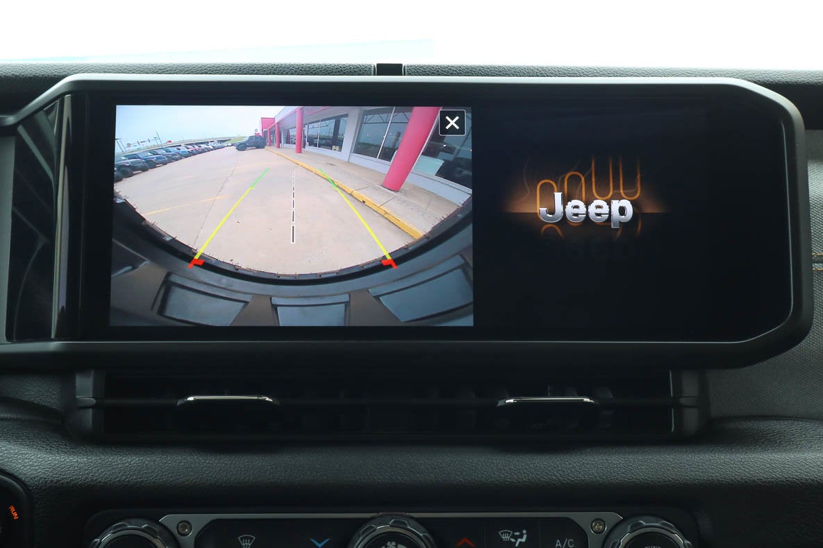 2025 Jeep Wrangler Willys 4 Door 4x4