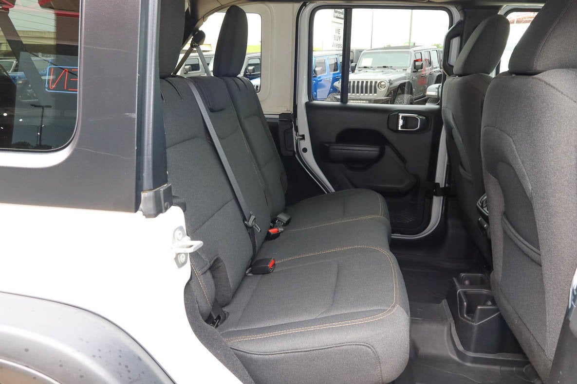2025 Jeep Wrangler Willys 4 Door 4x4