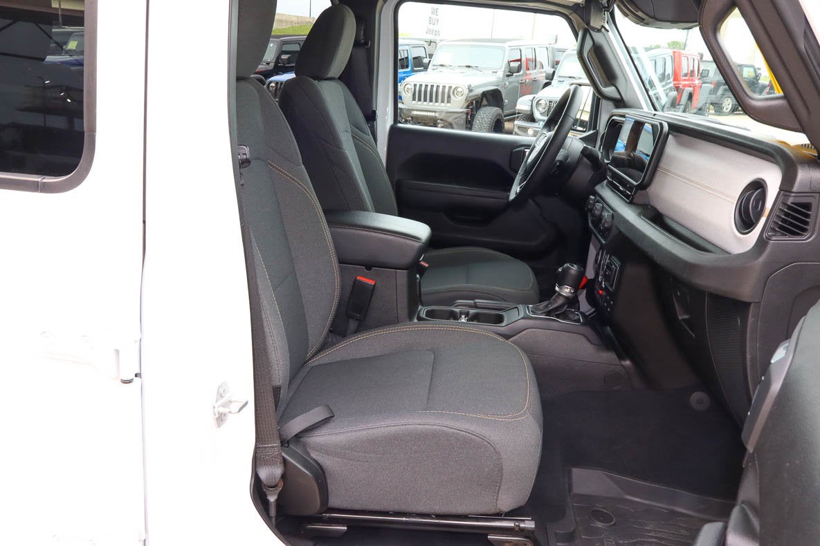 2025 Jeep Wrangler Willys 4 Door 4x4