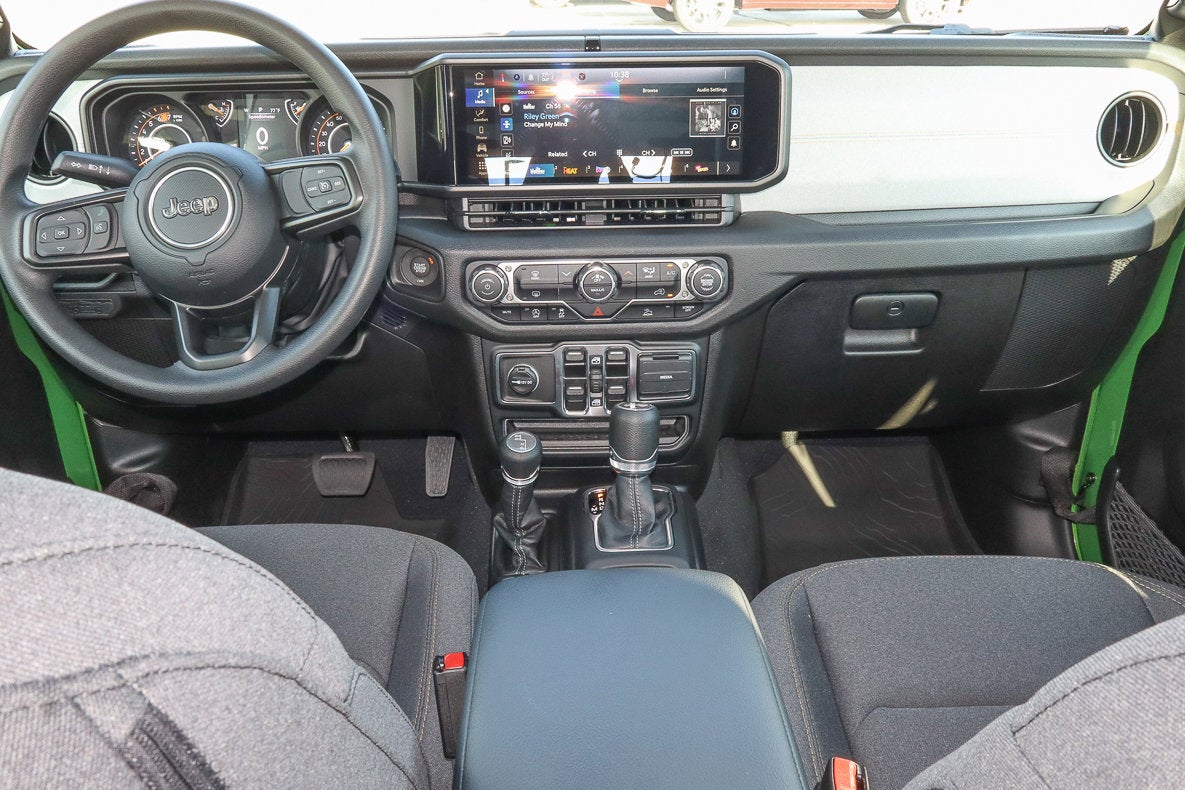 2025 Jeep Wrangler Sport