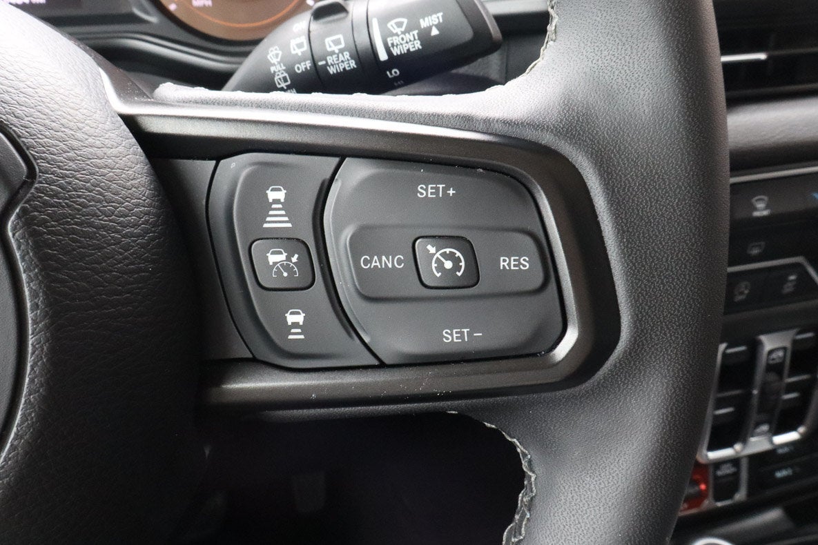 2025 Jeep Wrangler Willys 4 Door 4x4
