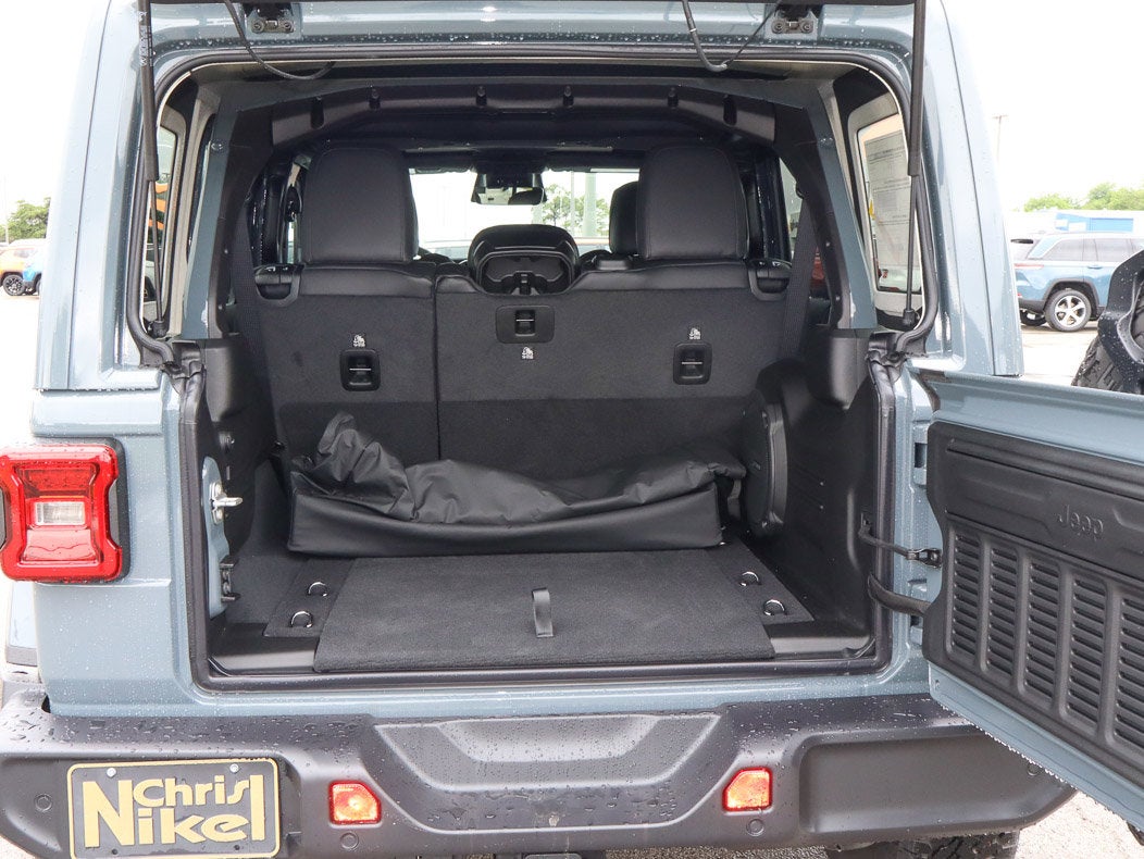 2026 Jeep Wrangler Sahara 4 Door 4x4