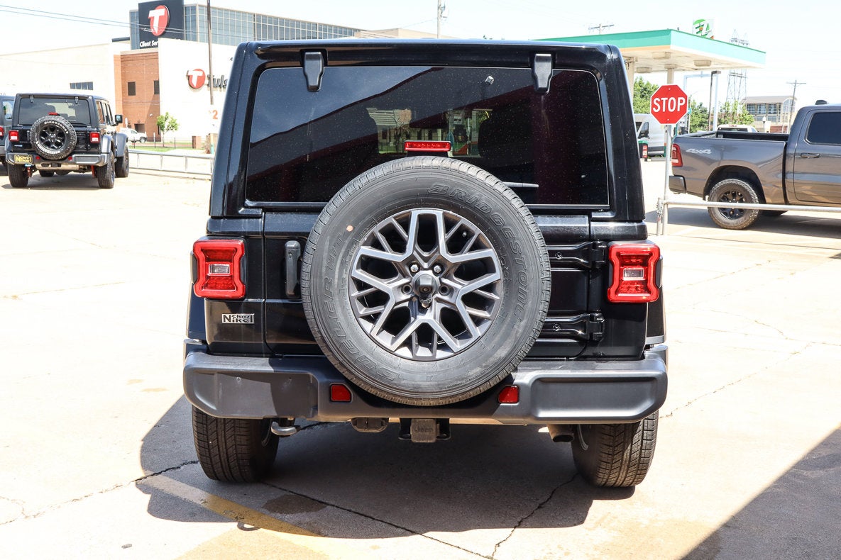 2024 Jeep Wrangler Sahara