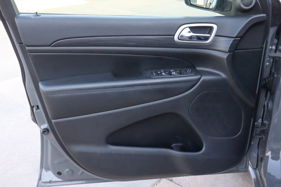 2022 Jeep Grand Cherokee WK Laredo X 4x2