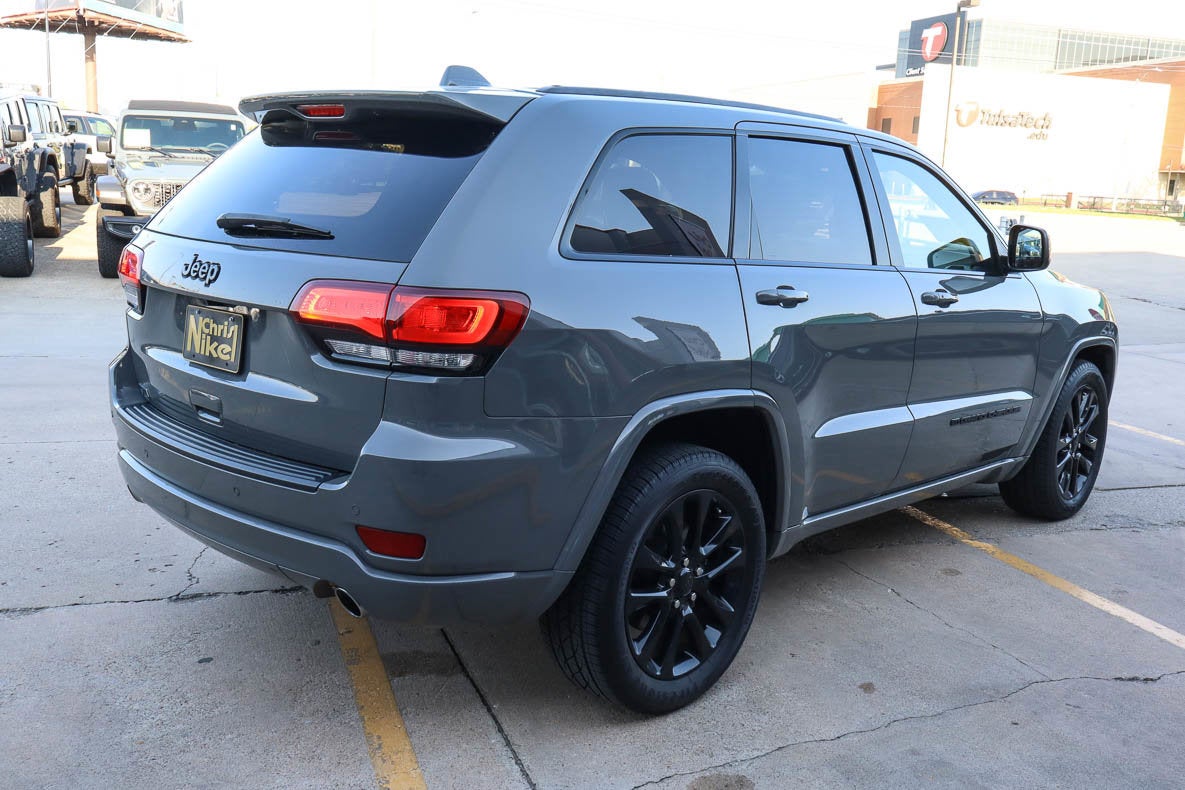 2022 Jeep Grand Cherokee WK Laredo X 4x2