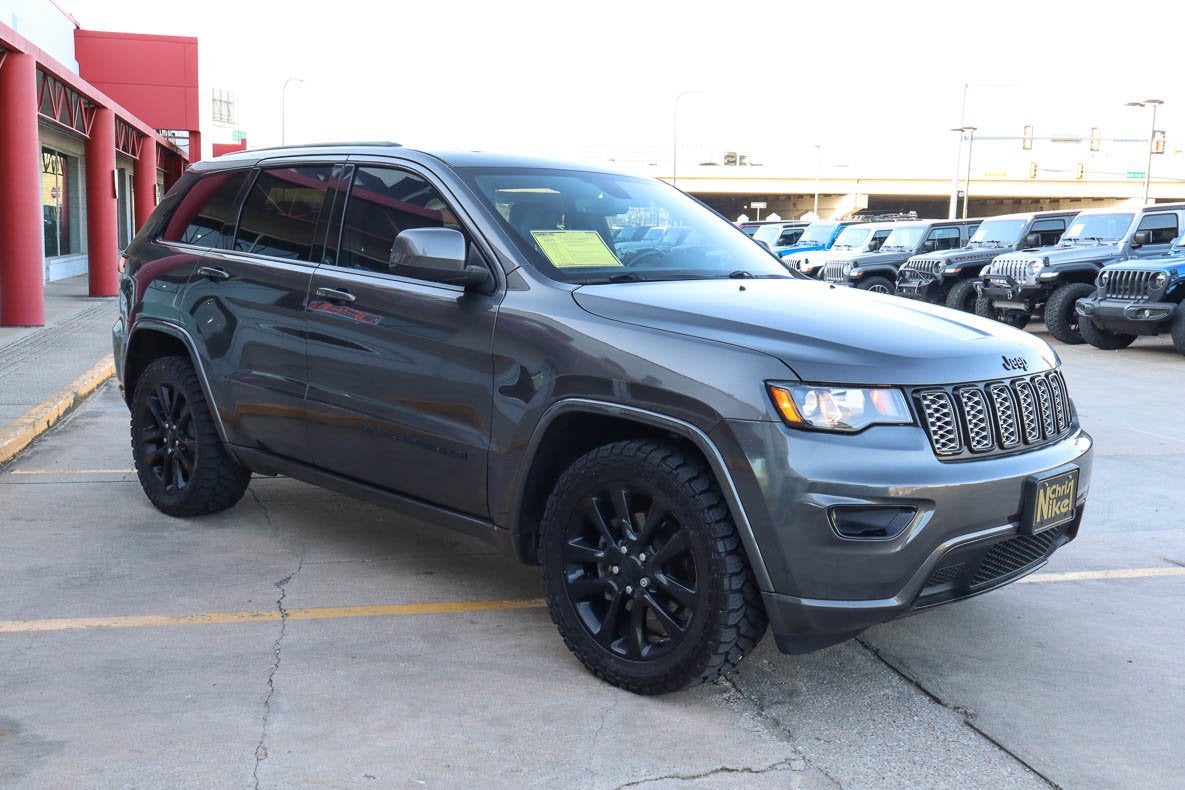 2019 Jeep Grand Cherokee Altitude 4x2