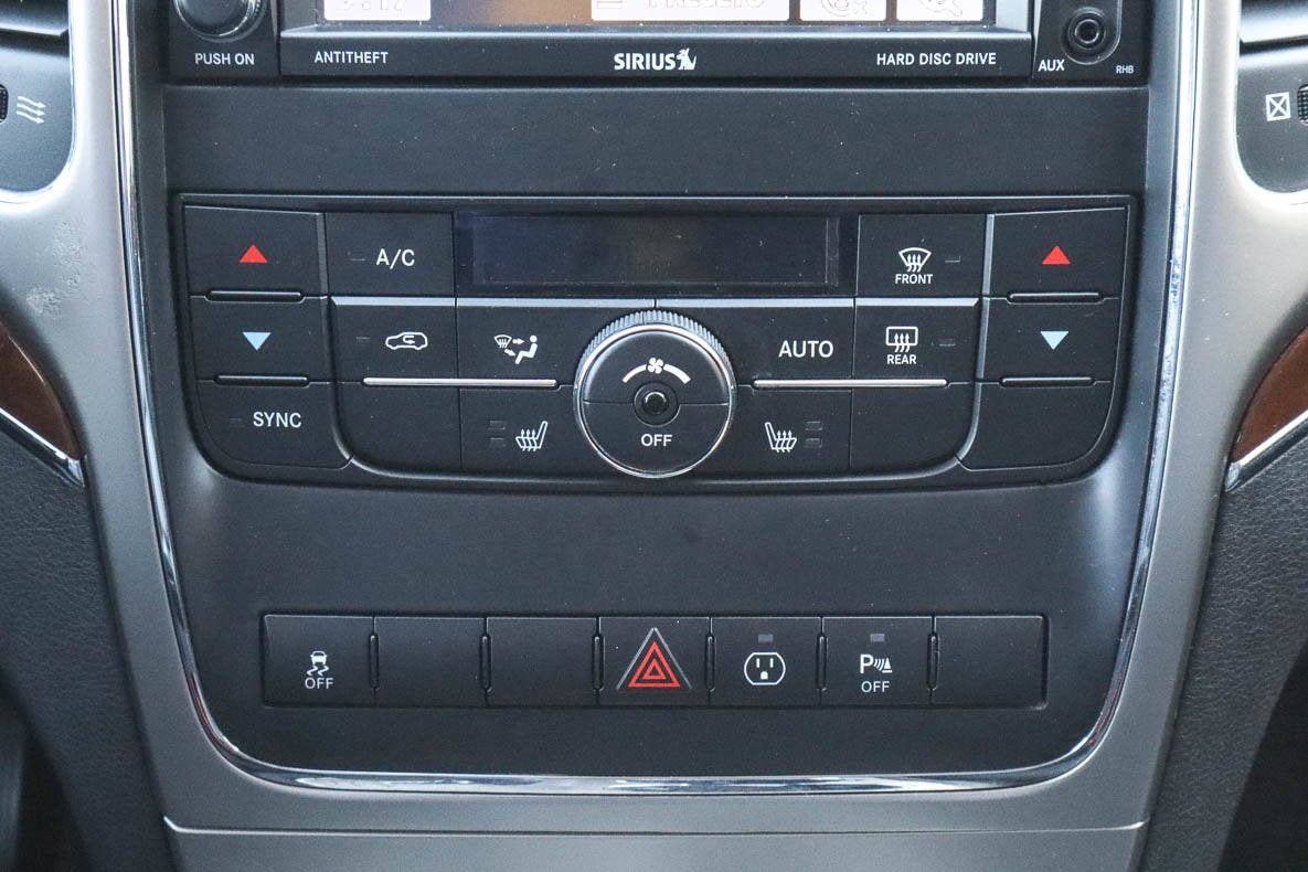 2013 Jeep Grand Cherokee 4WD 4dr Limited