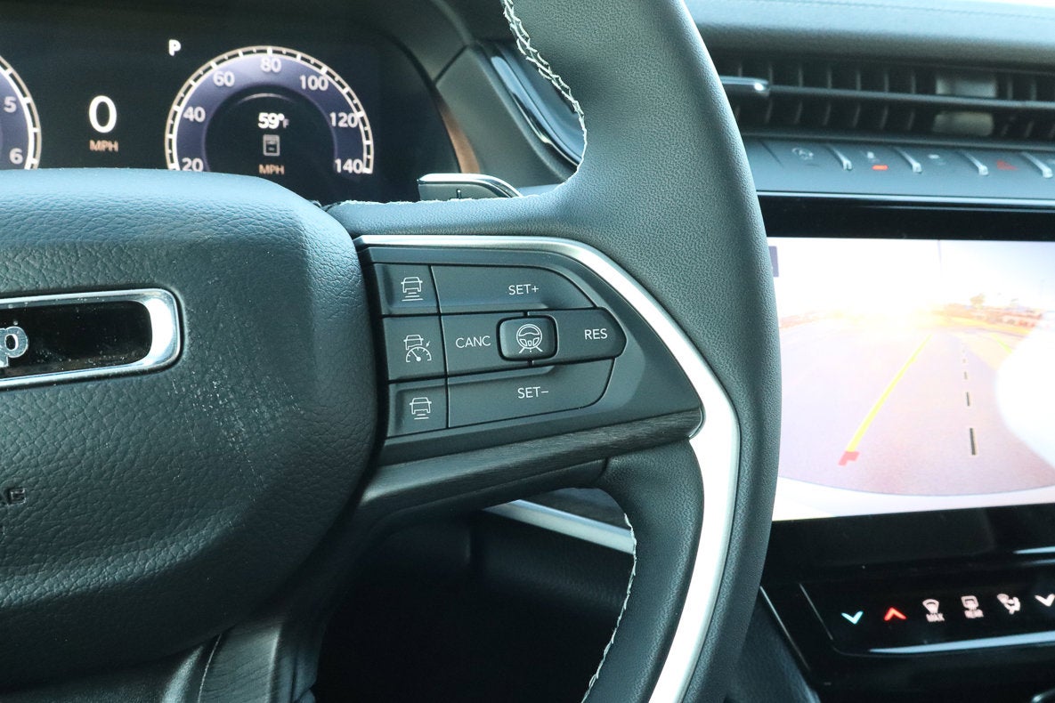 2026 Jeep Grand Cherokee Laredo Altitude