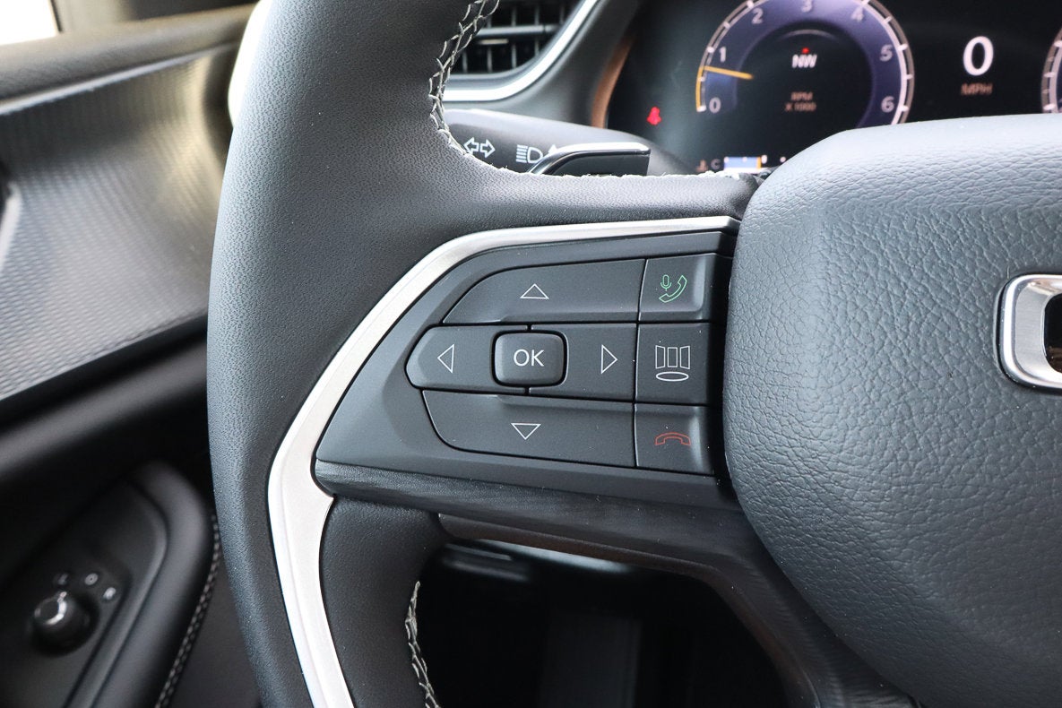 2025 Jeep Grand Cherokee Laredo X