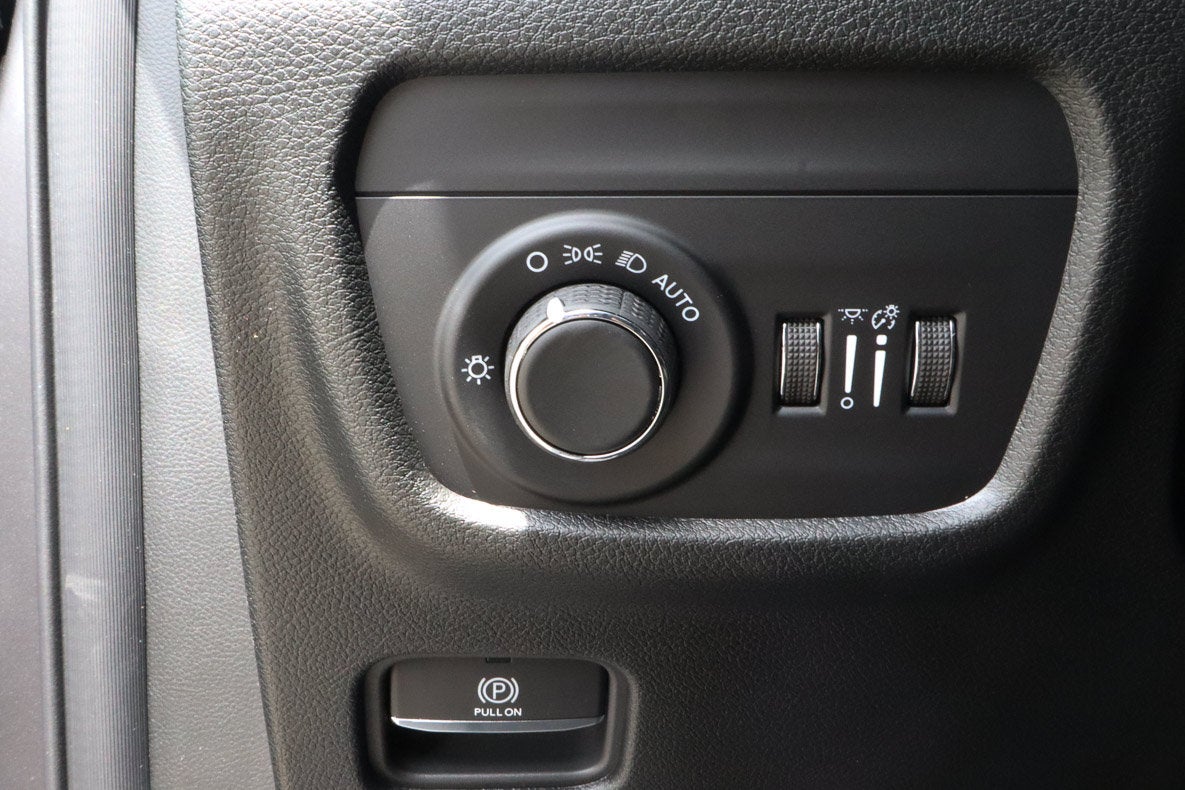 2026 Jeep Grand Cherokee Laredo X 4x4