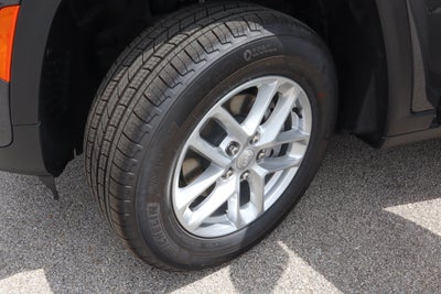2026 Jeep Grand Cherokee Laredo X 4x4