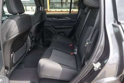 2026 Jeep Grand Cherokee Laredo X 4x4
