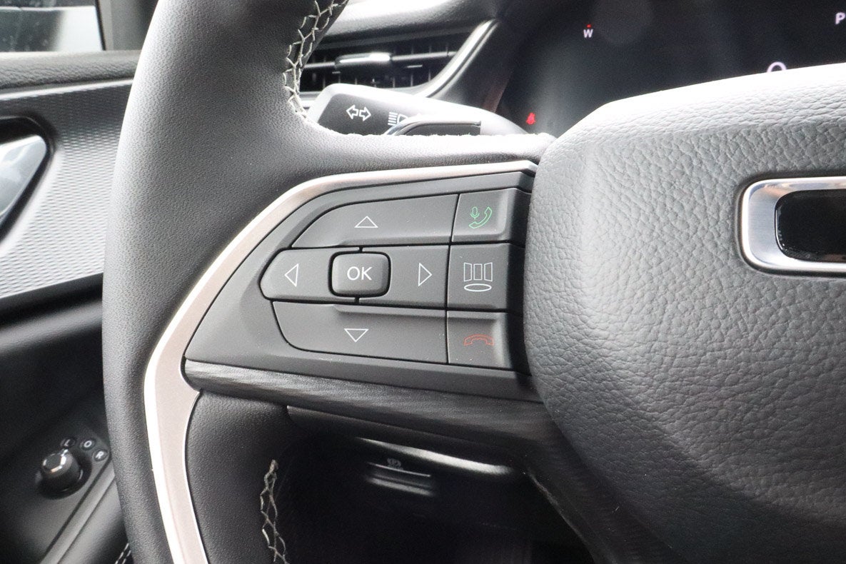 2026 Jeep Grand Cherokee Laredo X 4x4