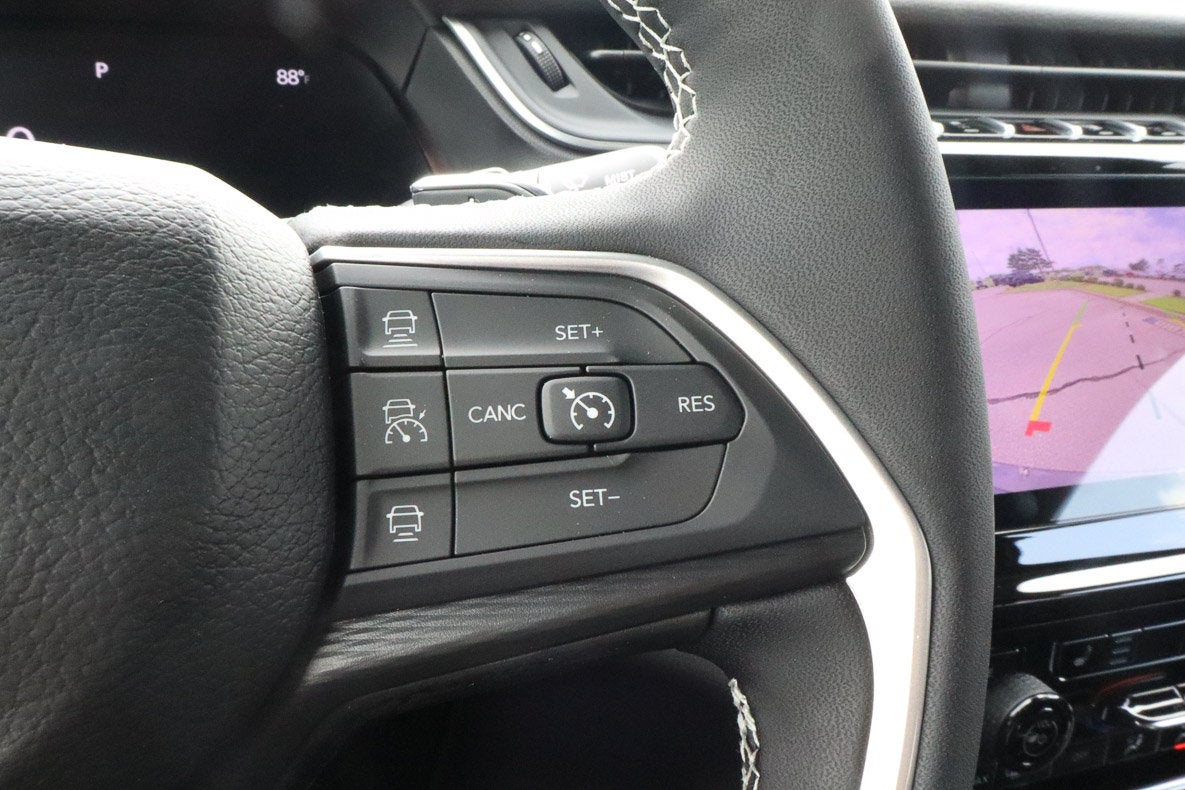 2026 Jeep Grand Cherokee Laredo X 4x4