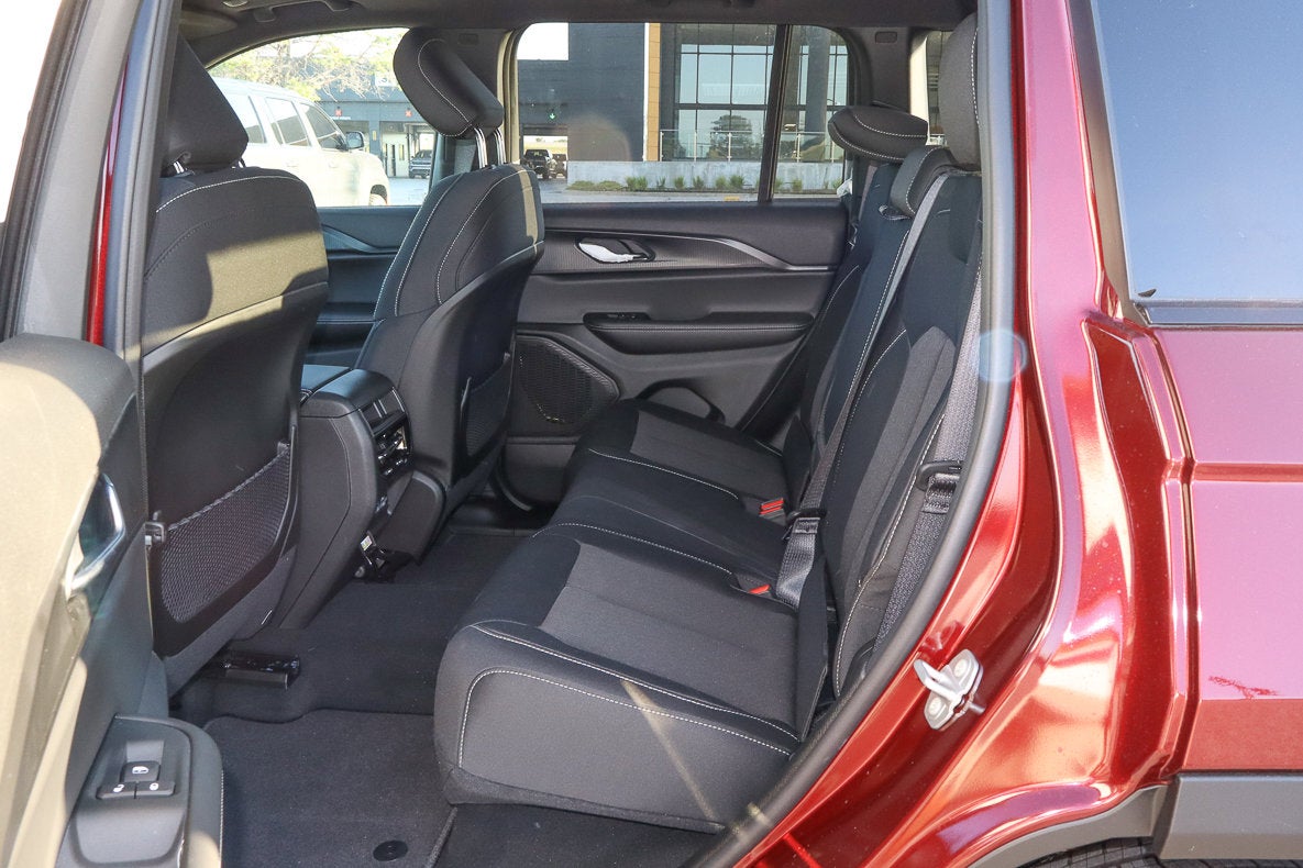 2025 Jeep Grand Cherokee Laredo X