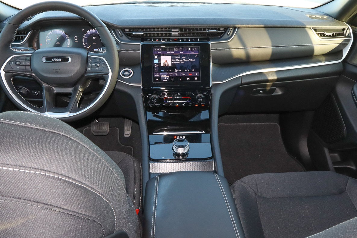 2025 Jeep Grand Cherokee Laredo X