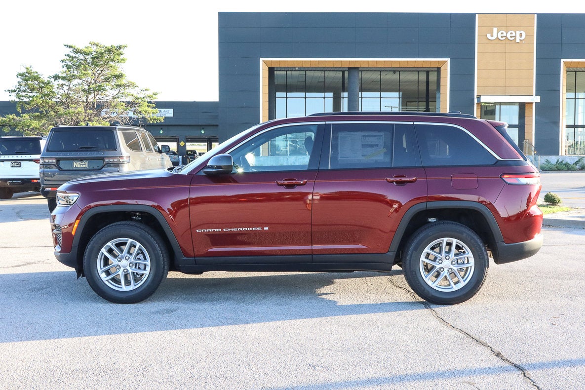 2025 Jeep Grand Cherokee Laredo X