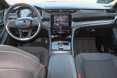 2024 Jeep Grand Cherokee Laredo X 4x4