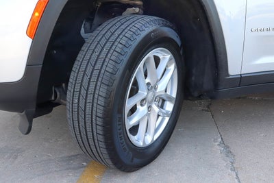 2024 Jeep Grand Cherokee Laredo X 4x4