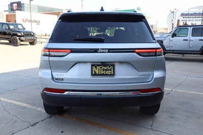 2024 Jeep Grand Cherokee Laredo X 4x4