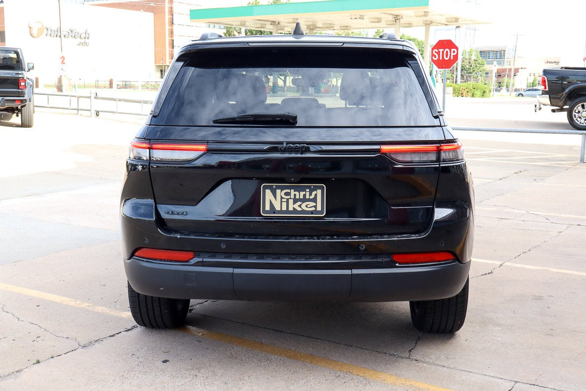 2023 Jeep Grand Cherokee Altitude